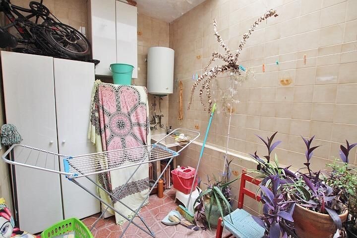 3-Bedroom House in Centro, Guardamar del Segura - Image 9