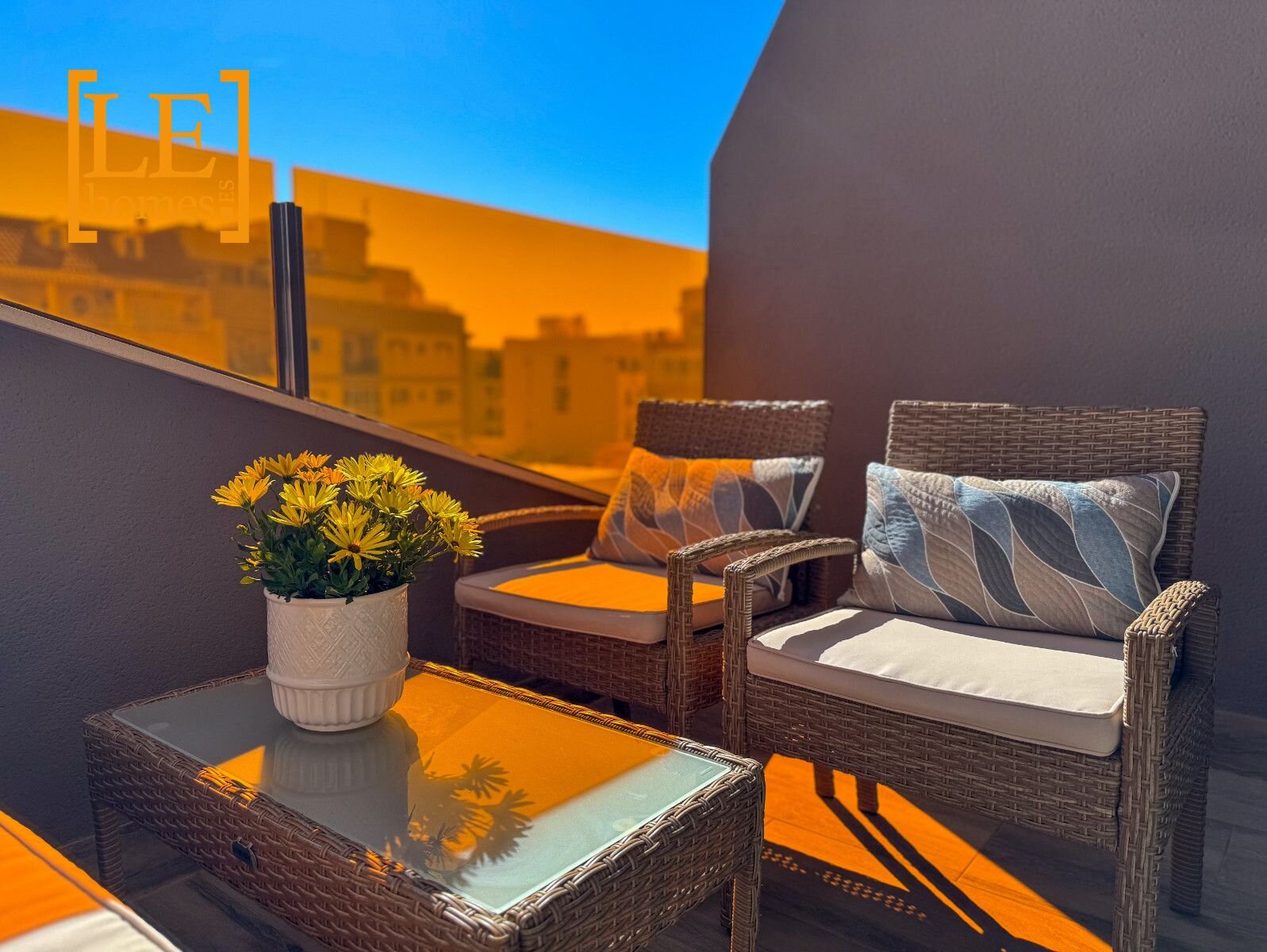 2-Bedroom Apartment in Estacion de Autobuses, Torrevieja - Image 24