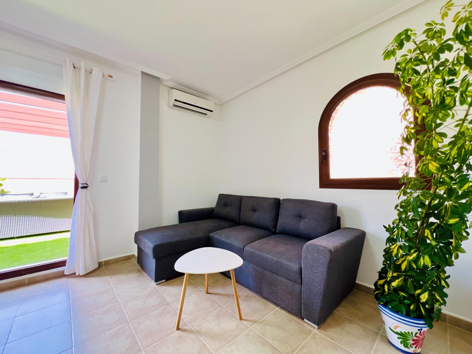 3-Bedroom Penthouse in  Torrevieja - Image 9