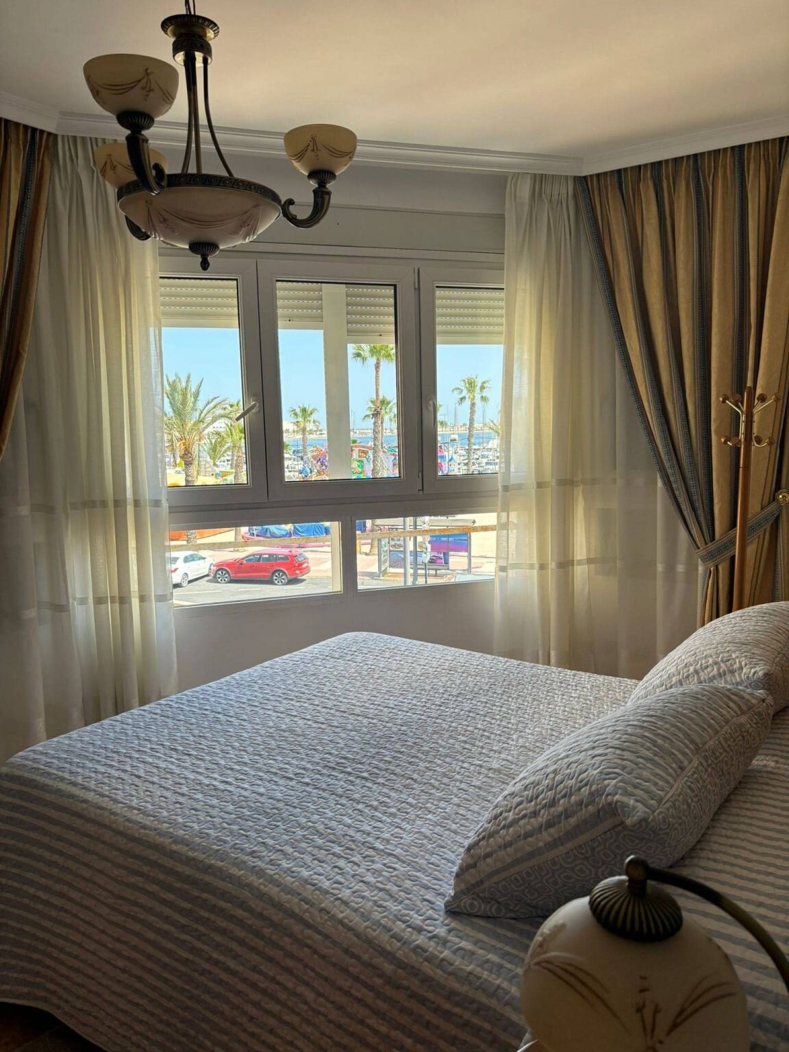 3-Bedroom Apartment in La Puntica, Lo Pagan - Image 11