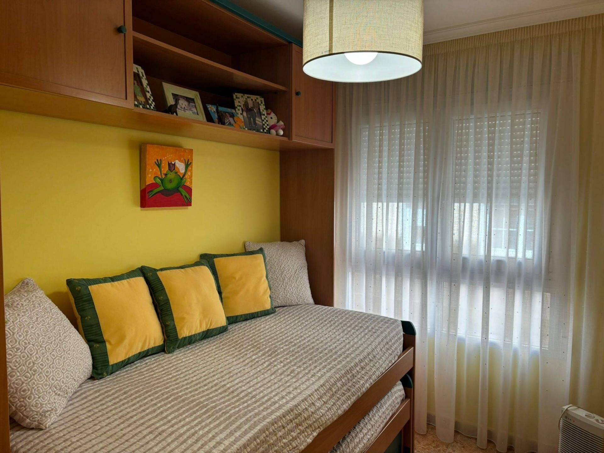 3-Bedroom Apartment in La Puntica, Lo Pagan - Image 13