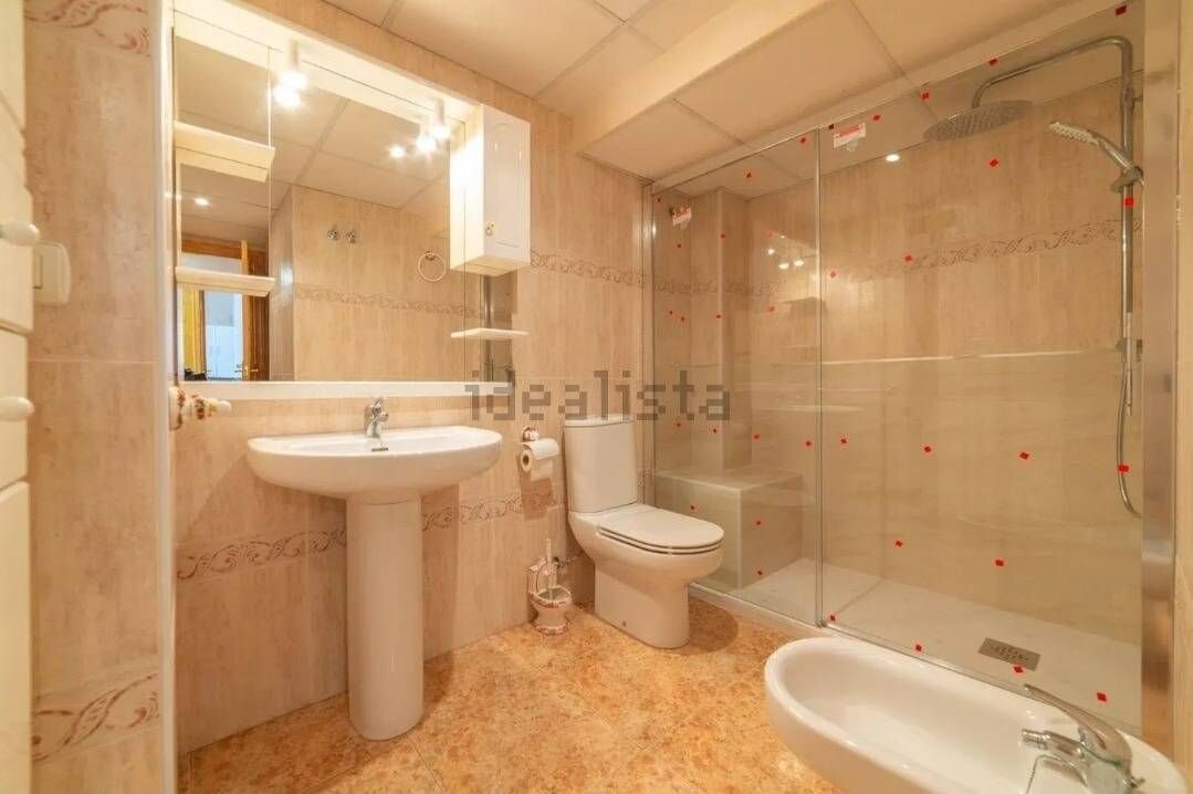 3-Bedroom Apartment in La Puntica, Lo Pagan - Image 14