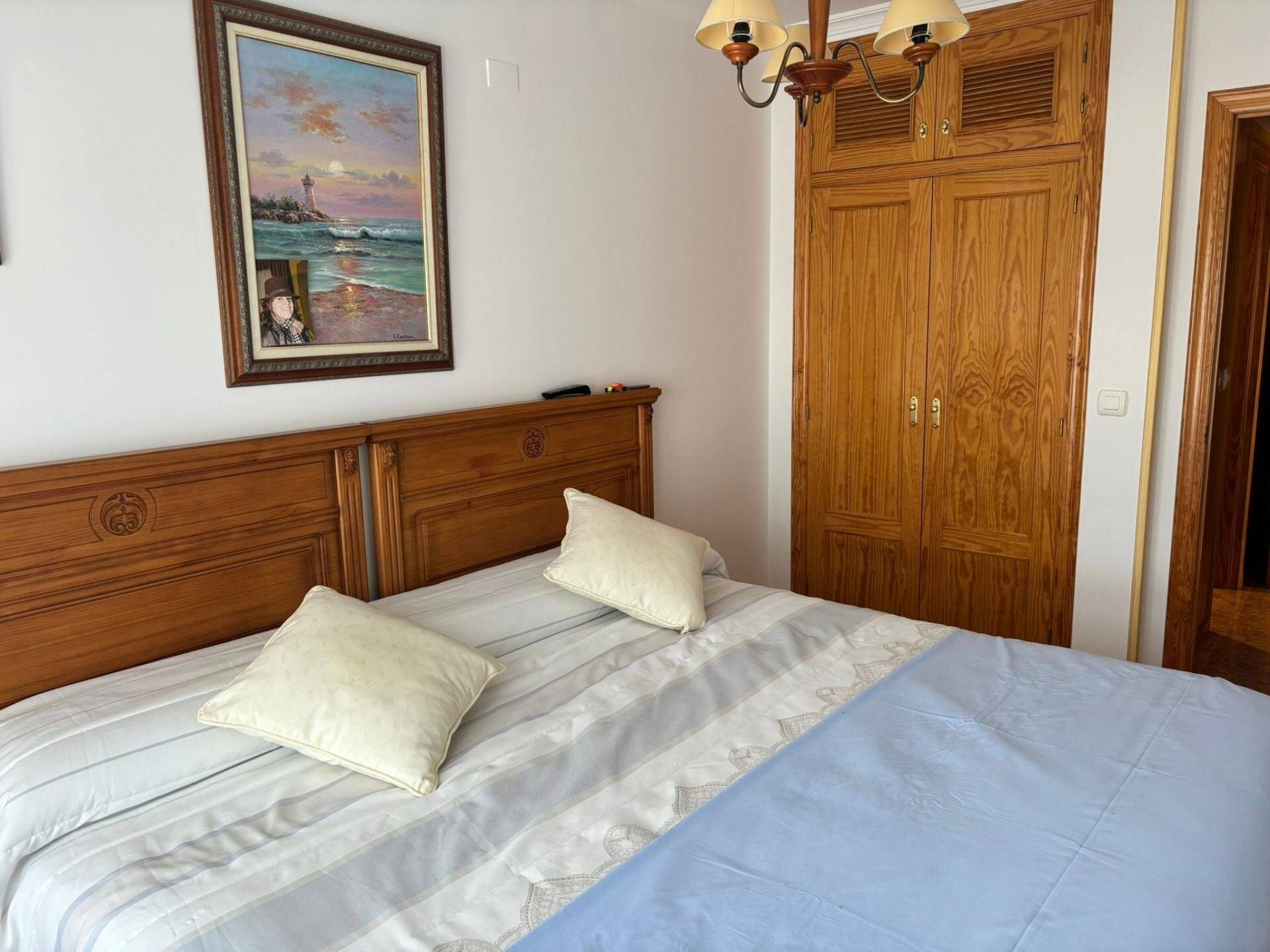 3-Bedroom Apartment in La Puntica, Lo Pagan - Image 15