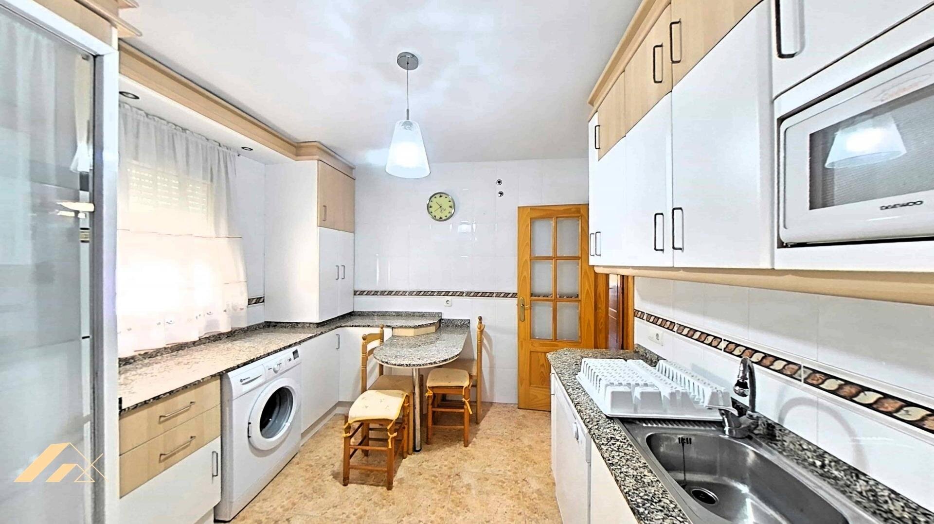 3-Bedroom Apartment in La Puntica, Lo Pagan - Image 34