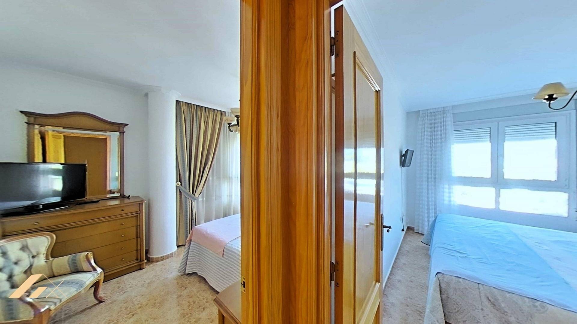 3-Bedroom Apartment in La Puntica, Lo Pagan - Image 49