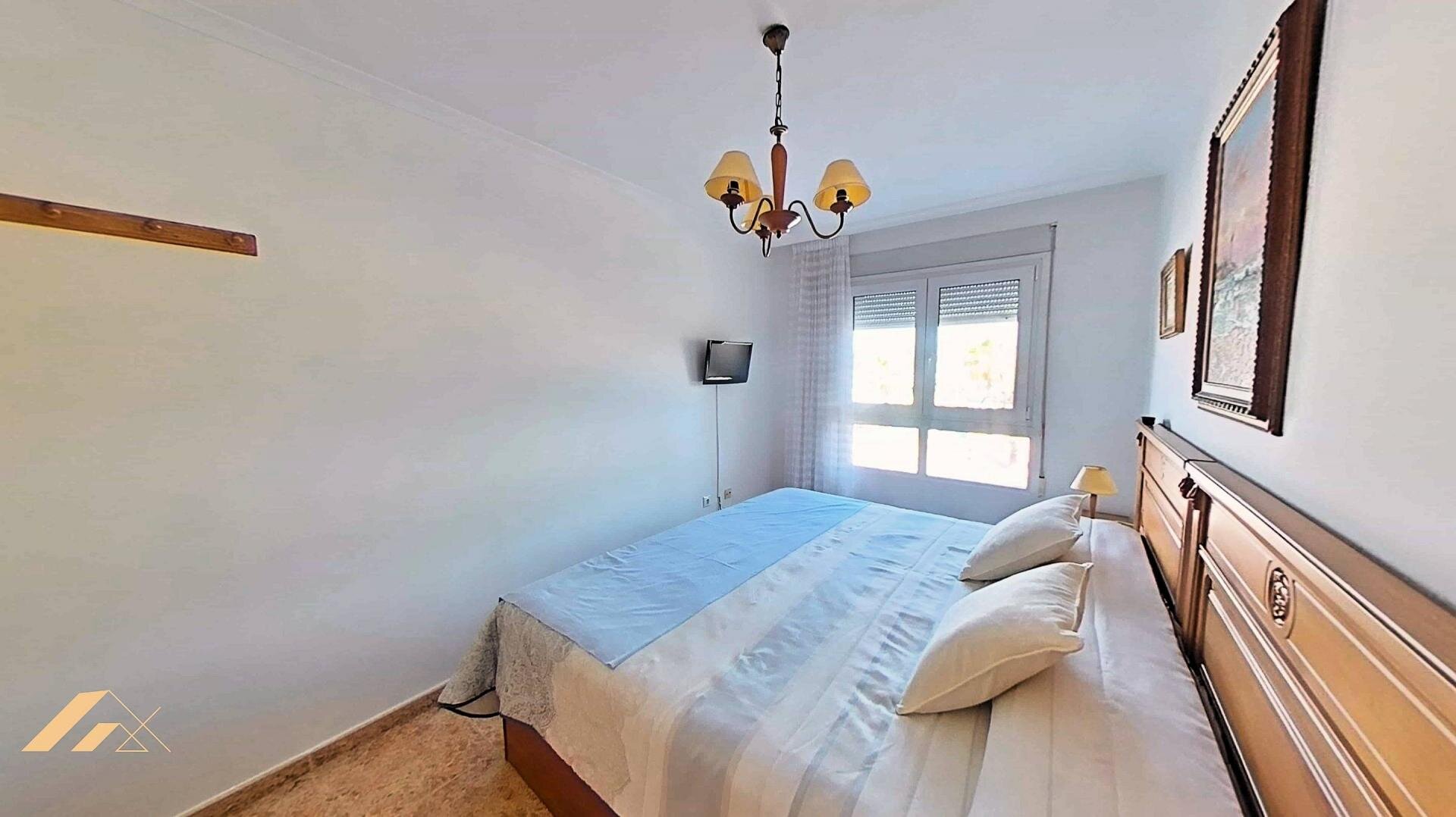 3-Bedroom Apartment in La Puntica, Lo Pagan - Image 50