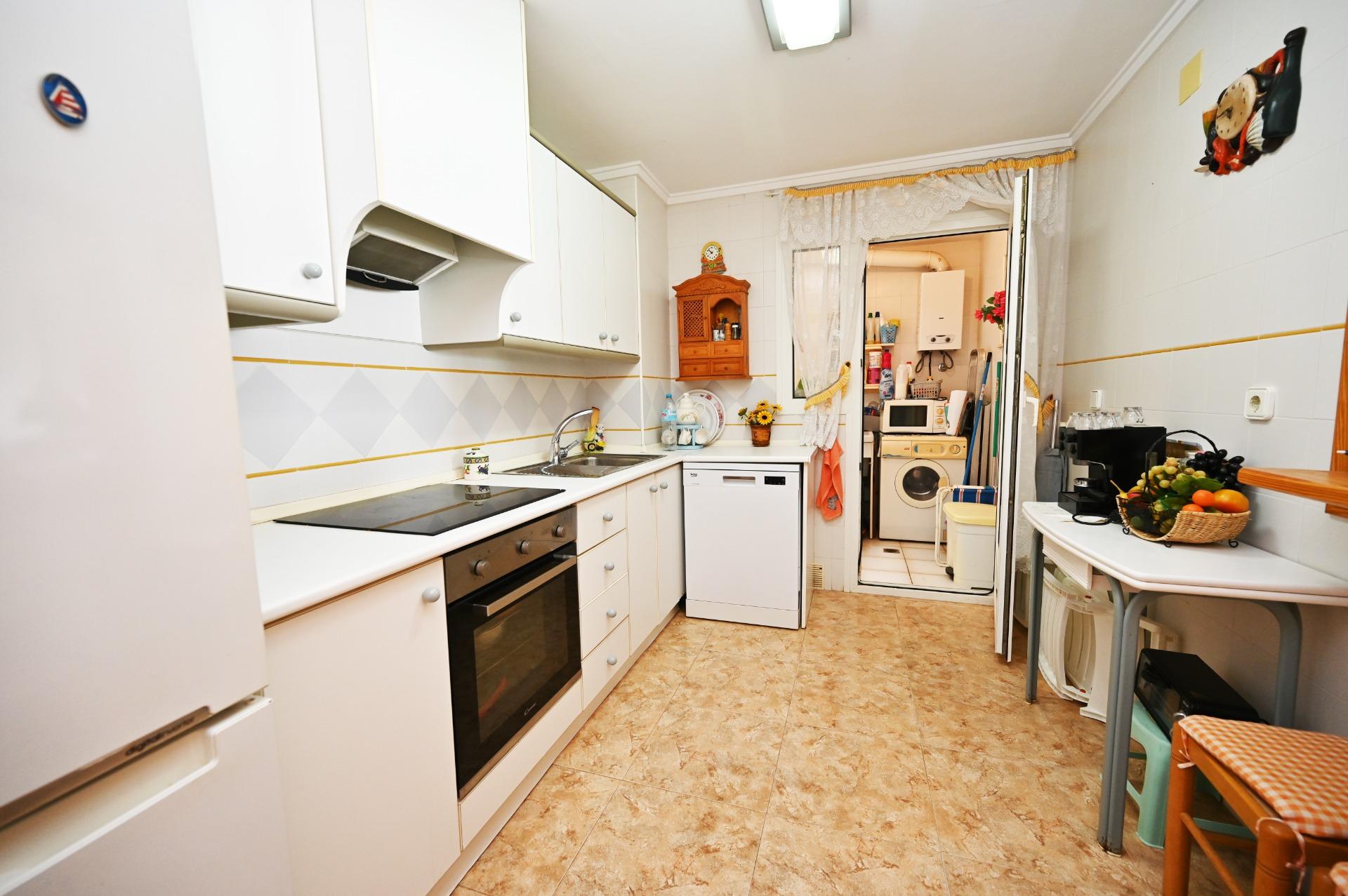 3-Bedroom Apartment in Torrevieja - Image 12