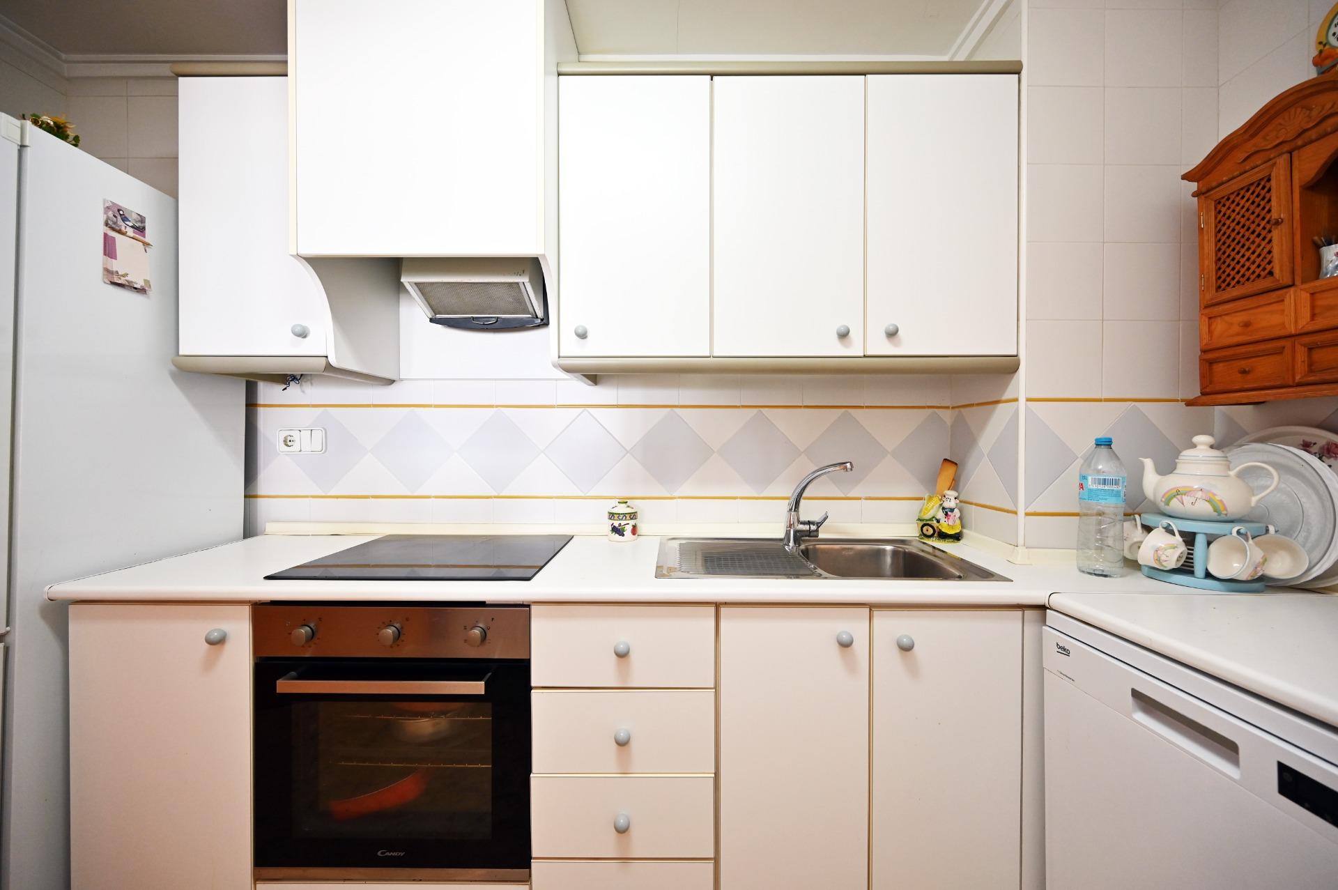 3-Bedroom Apartment in Torrevieja - Image 13