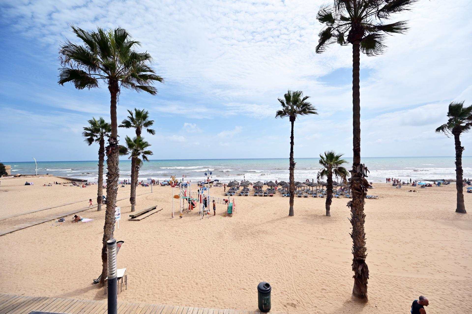 3-Bedroom Apartment in Torrevieja - Image 21