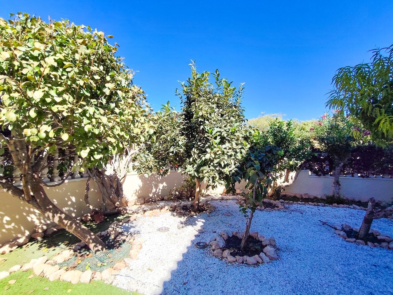 Apartamento de 2 Dormitorios en Lomas de Cabo Roig, Orihuela Costa - Image 24