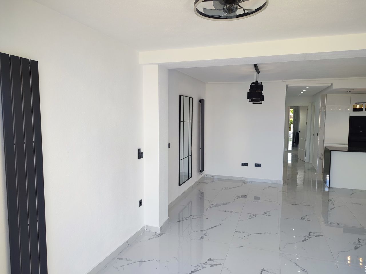 2-Bedroom Apartment in Sucina, Sucina - Image 20