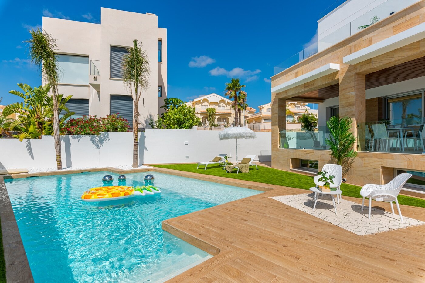 4-Bedroom Detached House in Ciudad Quesada - Image 19