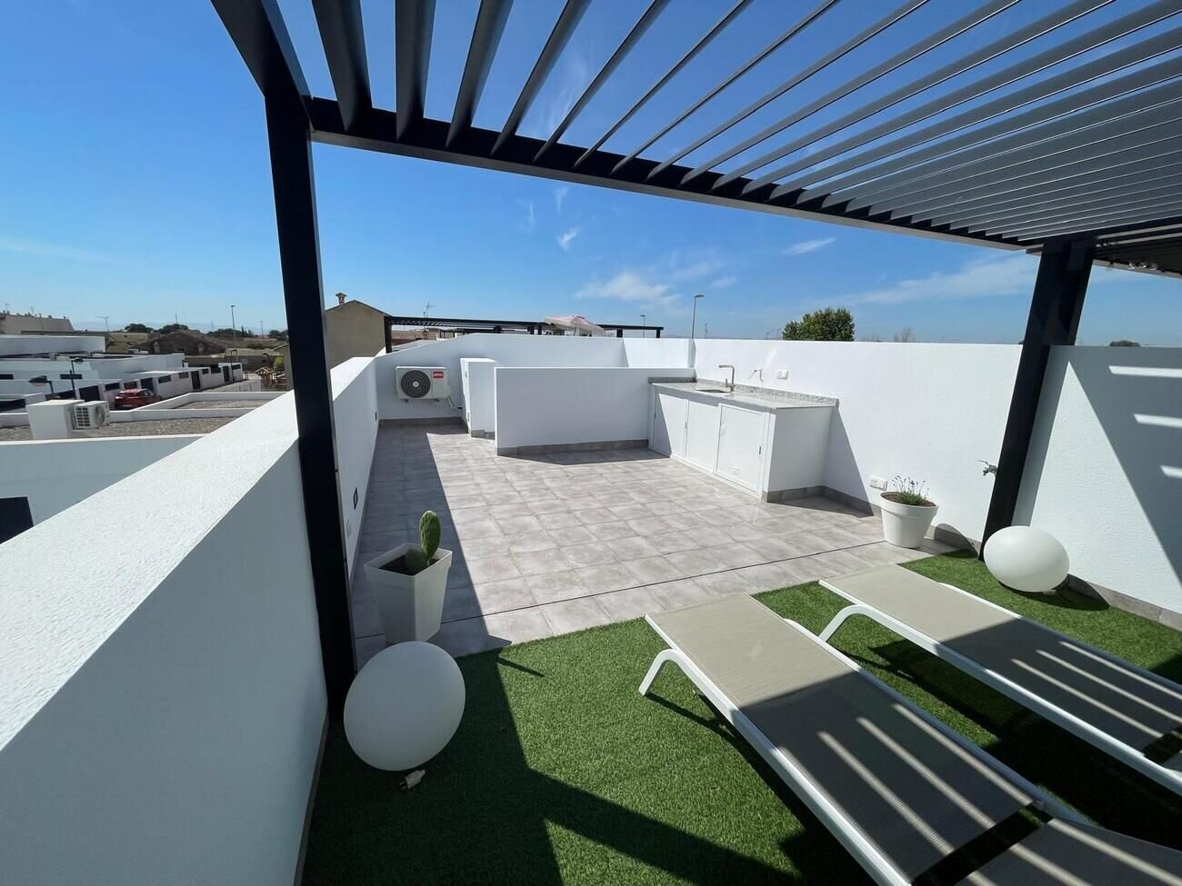3-Bedroom Villa in Roldán, Torre - Pacheco - Image 26