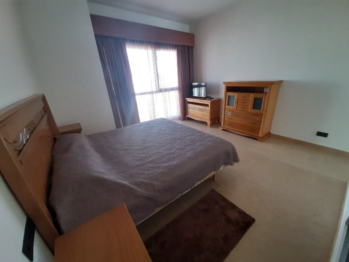 4-Bedroom Villa in Santiago de la Ribera - Image 47