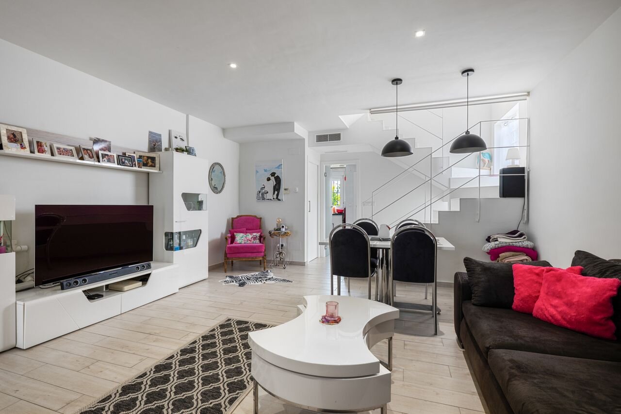 4-Bedroom House in Aguas Nuevas, Torrevieja - Image 10