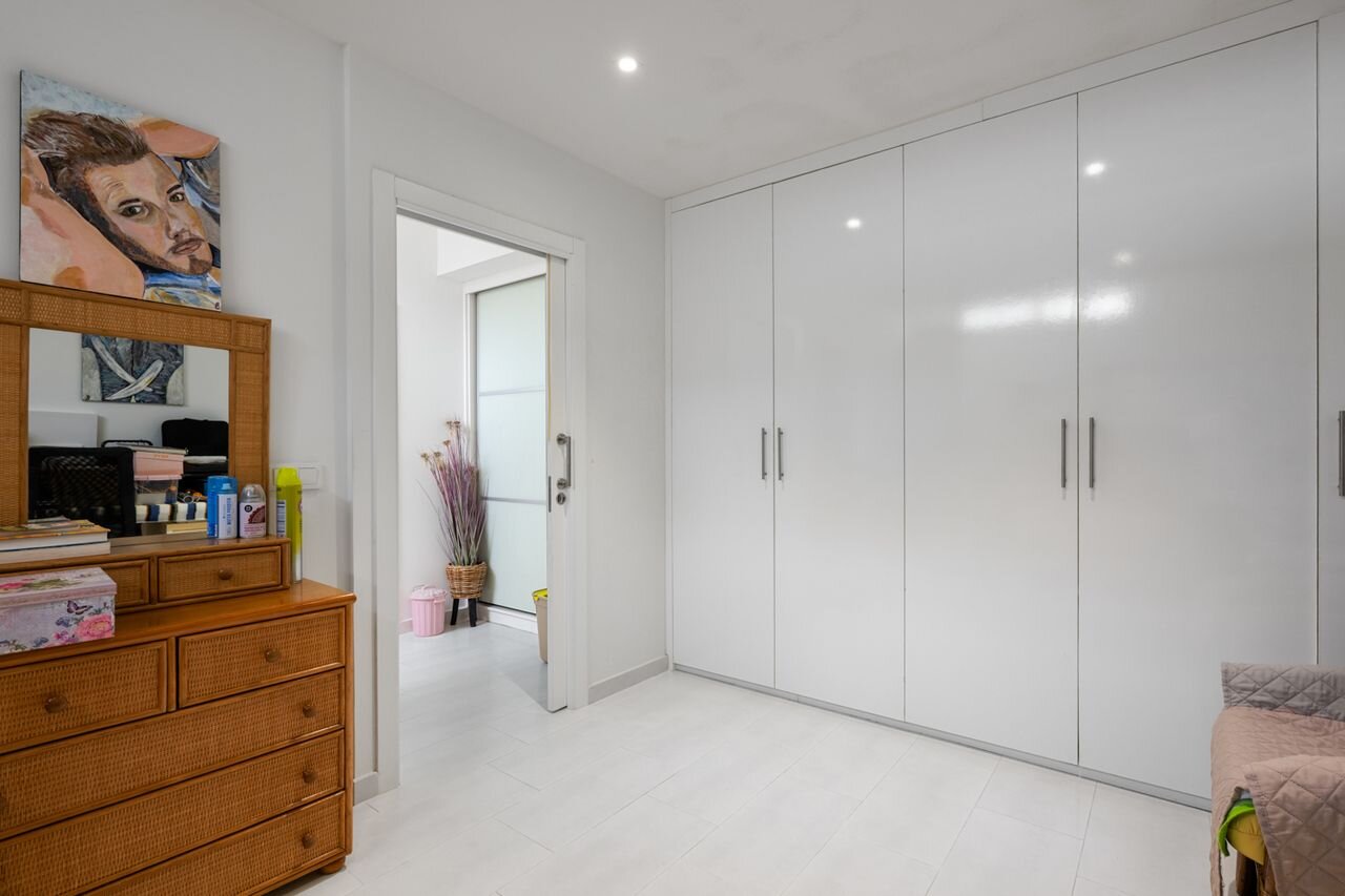4-Bedroom House in Aguas Nuevas, Torrevieja - Image 20