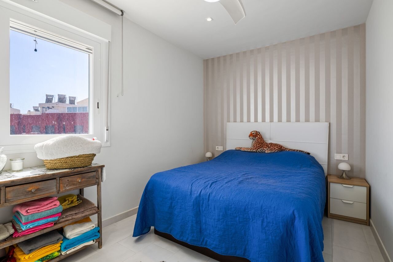 4-Bedroom House in Aguas Nuevas, Torrevieja - Image 29