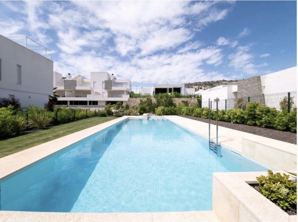 2-Bedroom Apartment in Comunidad Valenciana, Algorfa - Image 10