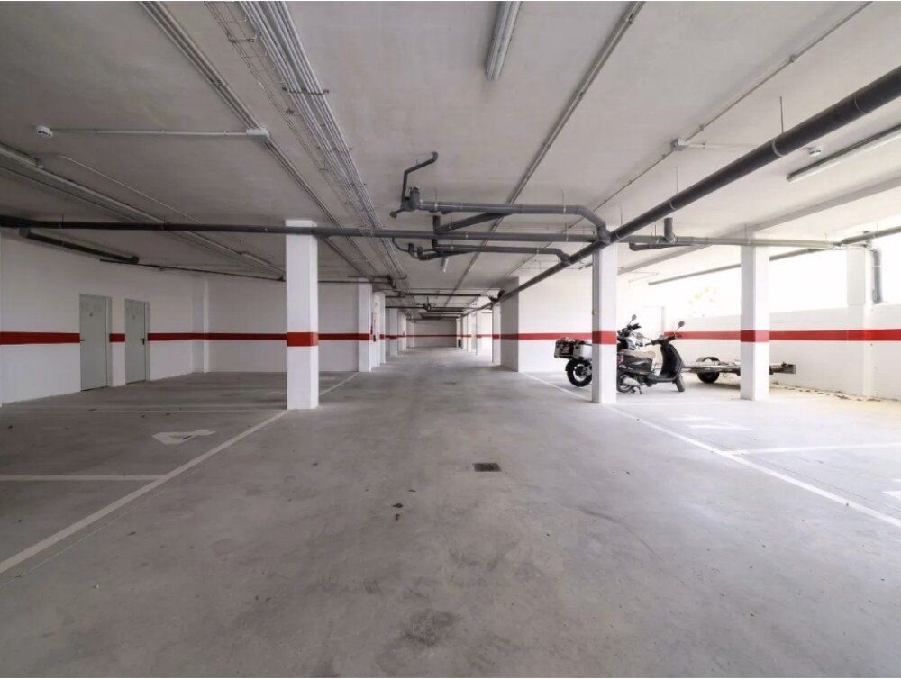 2-Bedroom Apartment in Comunidad Valenciana, Algorfa - Image 3