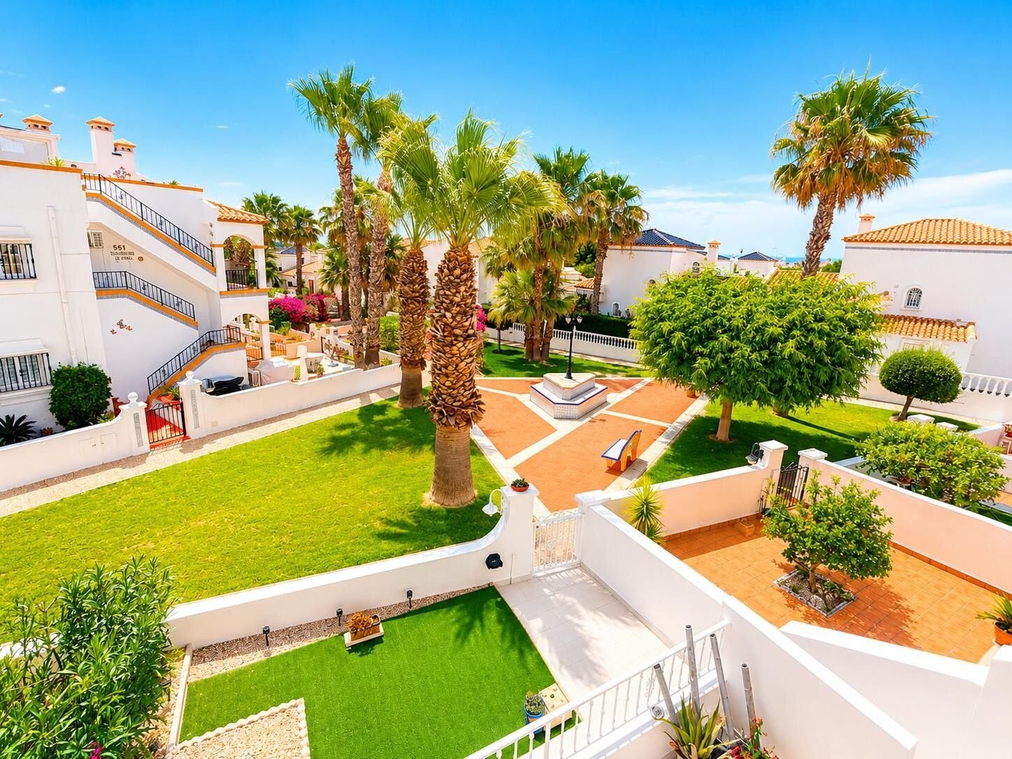 Mieszkanie z 2 Sypialniami w Lomas de Cabo Roig-los Dolses, Orihuela Costa - Image 26
