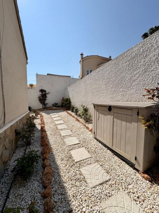 3-Bedroom Villa in Pueblo 5, Formentera del Segura - Image 20