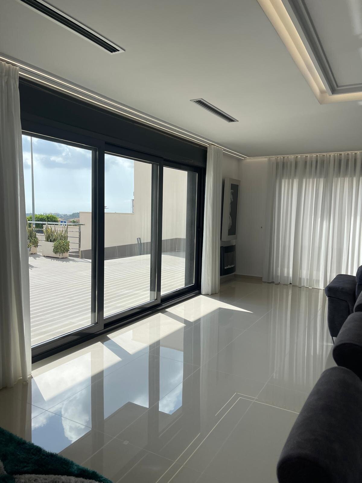 5-Bedroom Villa in Pueblo 9, San Miguel de Salinas - Image 6