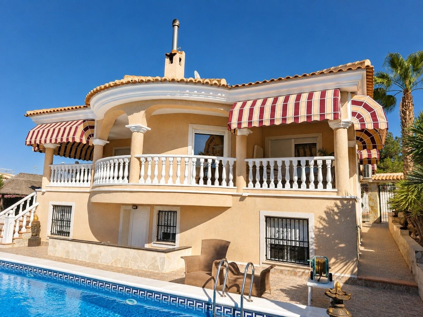 Villa de 4 Dormitorios en Ciudad Quesada, Rojales - Image 1