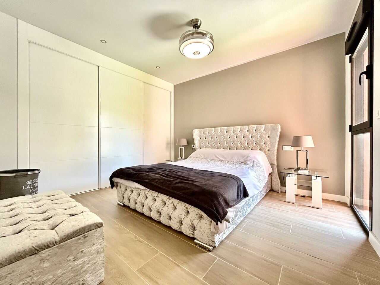 2-Bedroom Apartment in Villamartin, Orihuela Costa - Image 18