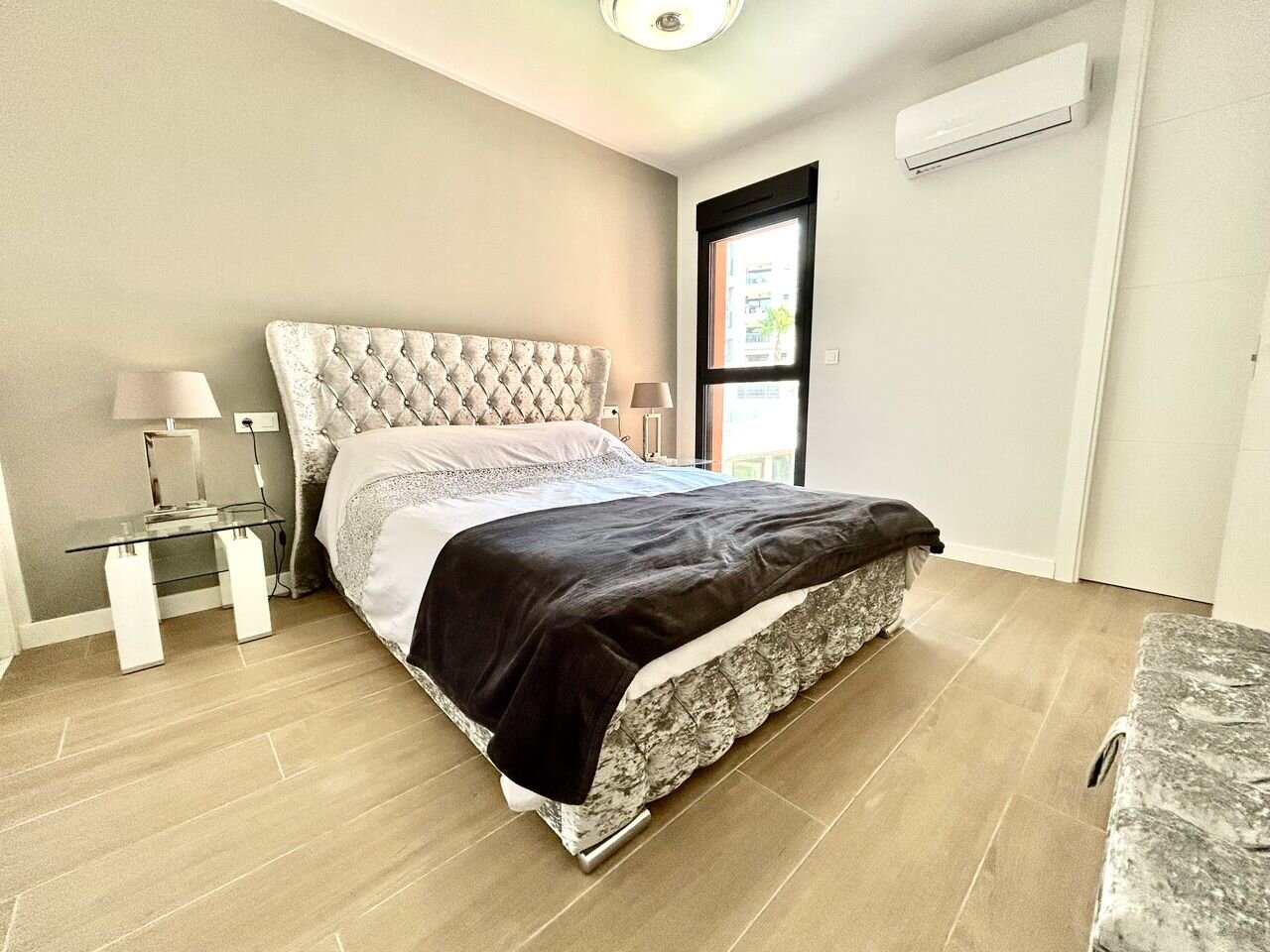 2-Bedroom Apartment in Villamartin, Orihuela Costa - Image 19