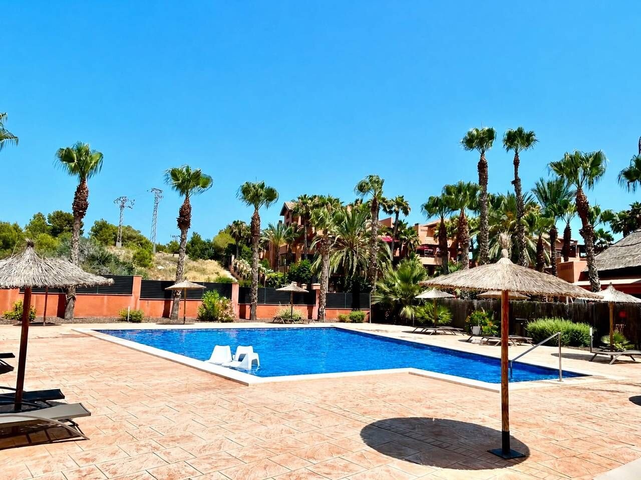2-Bedroom Apartment in Villamartin, Orihuela Costa - Image 2