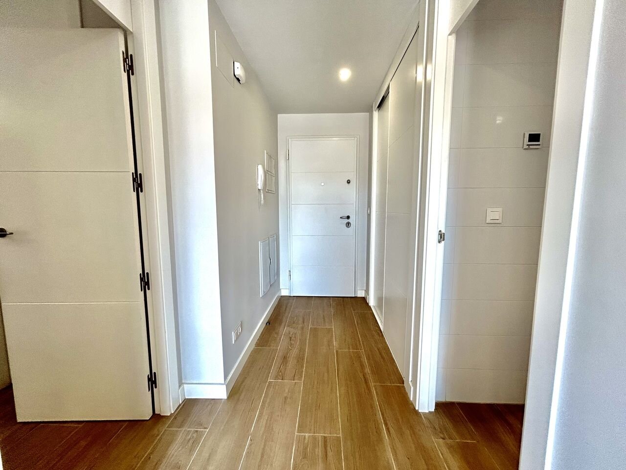 2-Bedroom Apartment in Villamartin, Orihuela Costa - Image 24