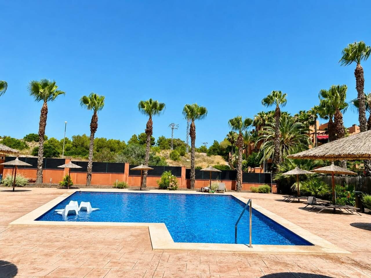 2-Bedroom Apartment in Villamartin, Orihuela Costa - Image 32
