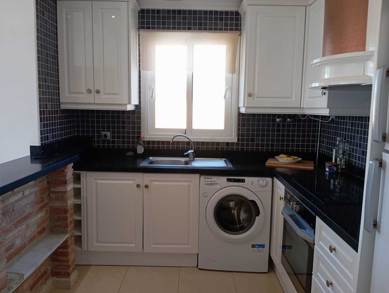 2-Bedroom Apartment in Villamartín-las Filipinas, Orihuela Costa - Image 30