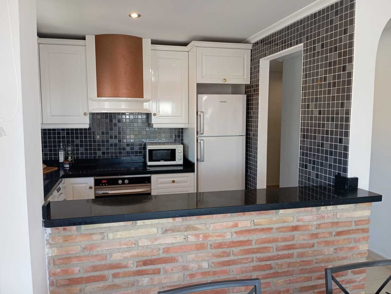 2-Bedroom Apartment in Villamartín-las Filipinas, Orihuela Costa - Image 34