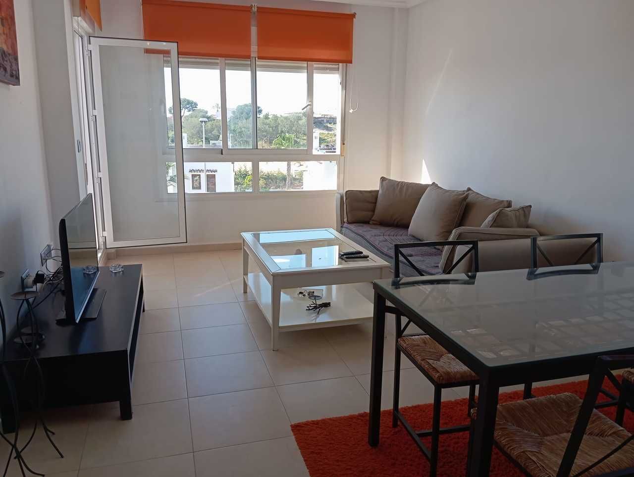 2-Bedroom Apartment in Villamartín-las Filipinas, Orihuela Costa - Image 39