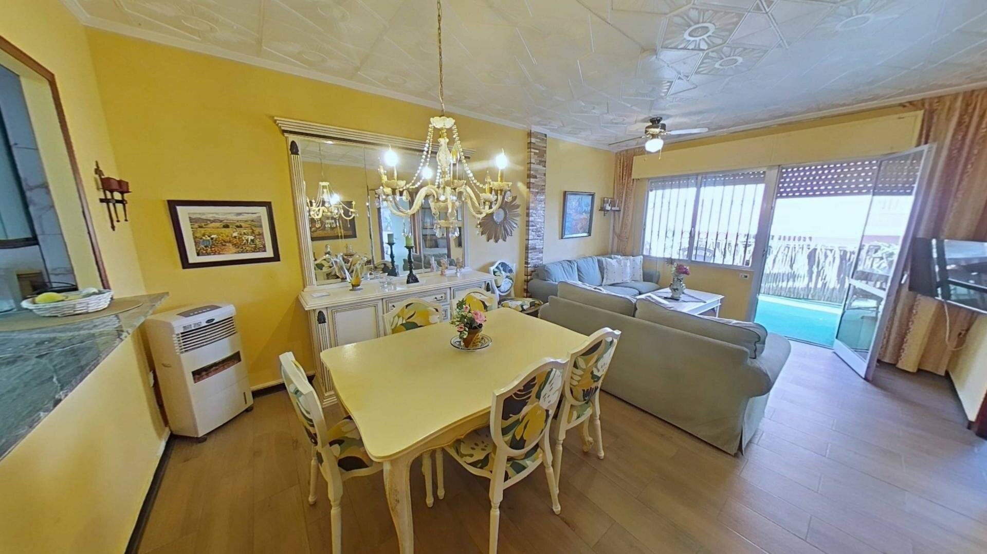 3-Bedroom Apartment in Villananitos, Lo Pagan - Image 20