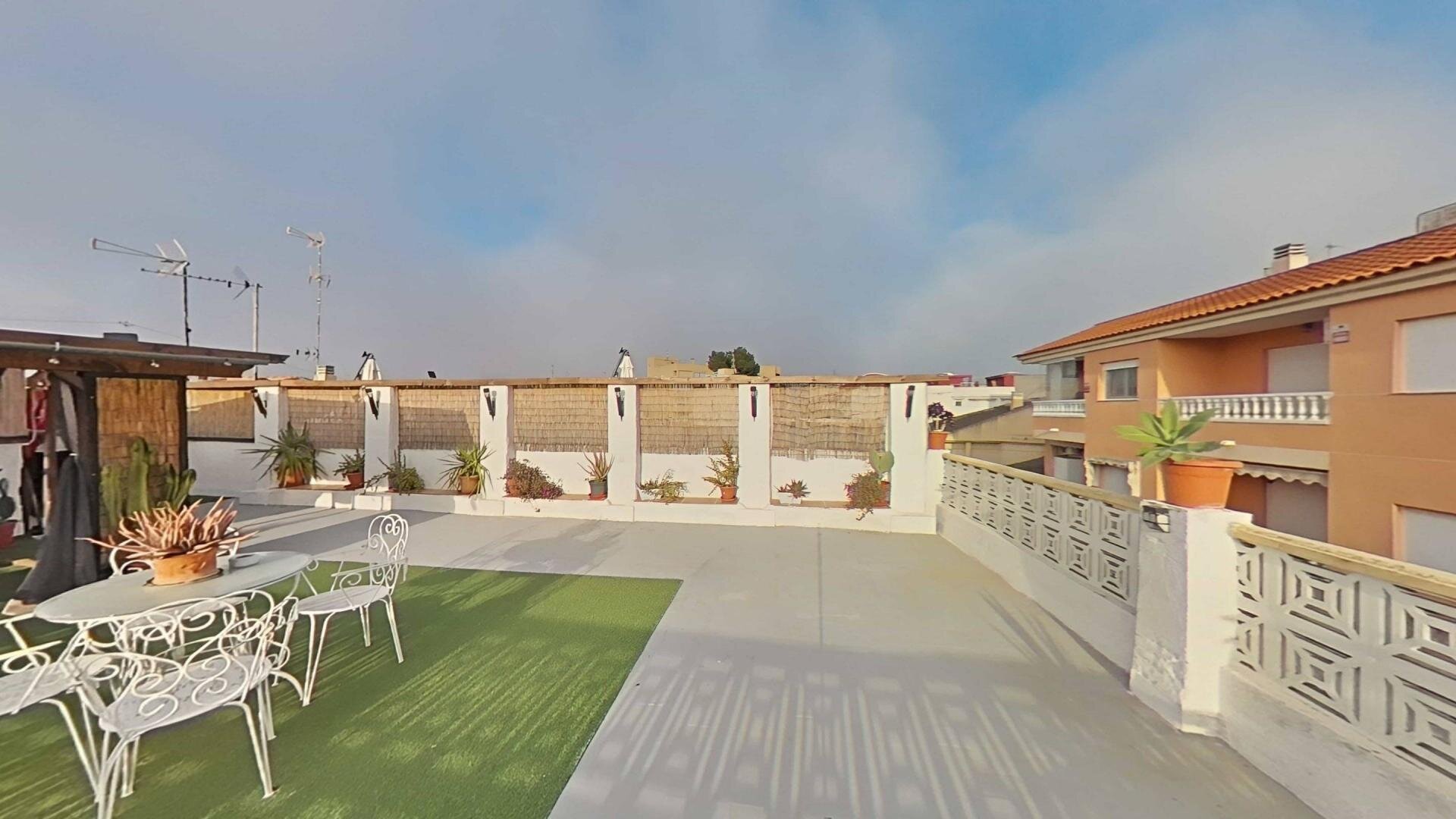 3-Bedroom Apartment in Villananitos, Lo Pagan - Image 30
