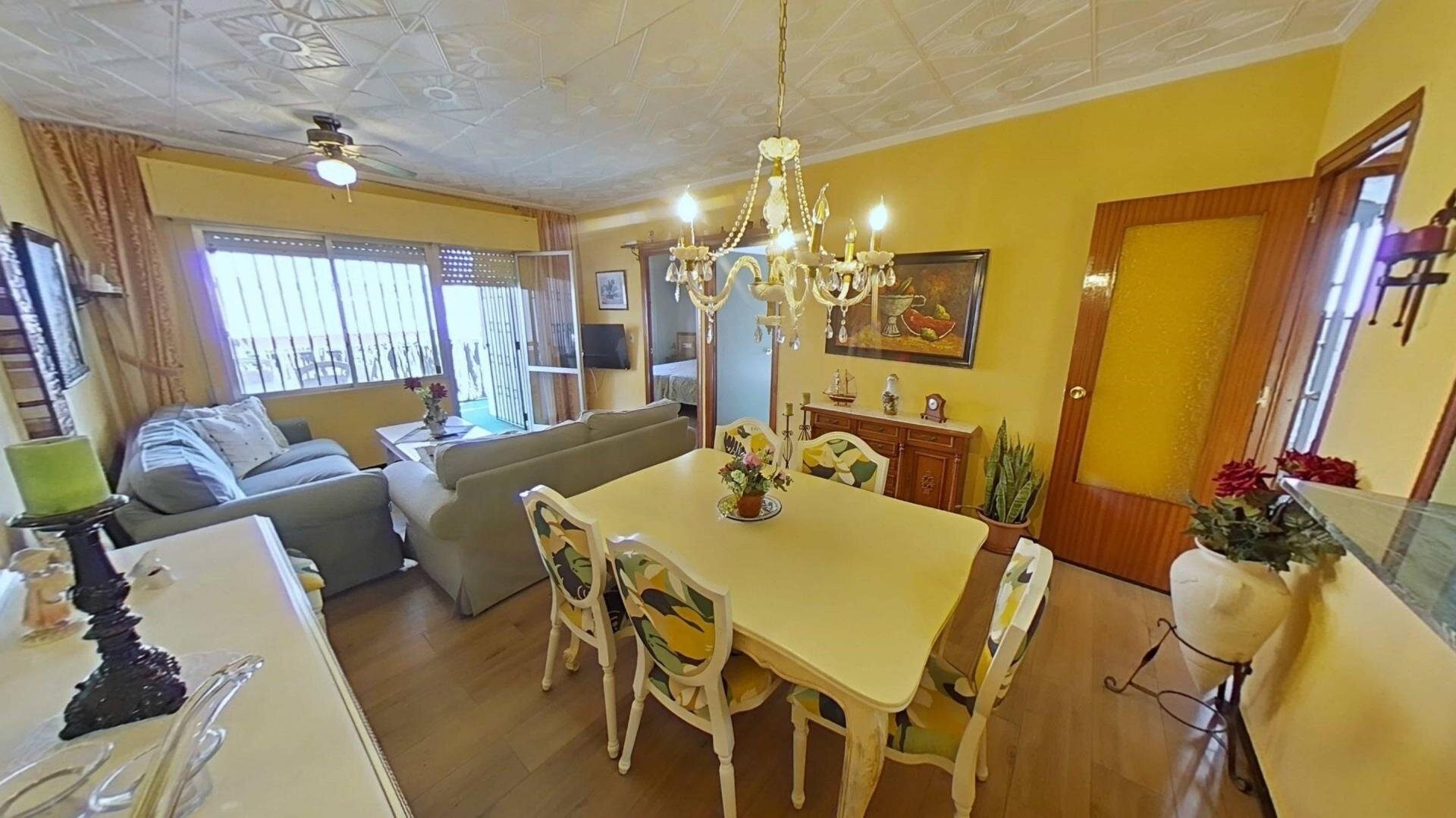 3-Bedroom Apartment in Villananitos, Lo Pagan - Image 8