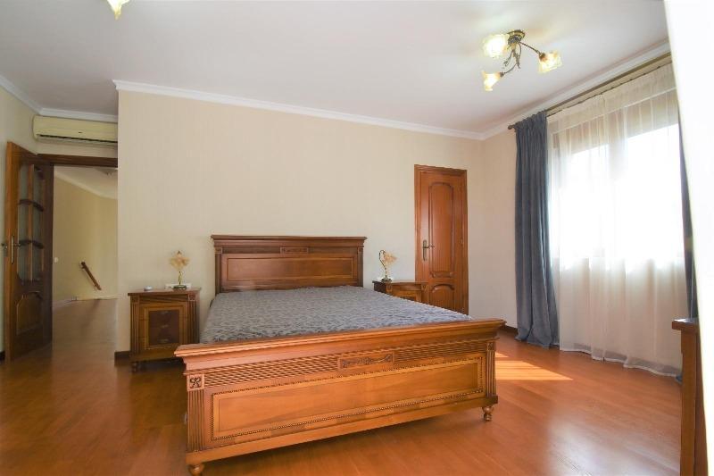 5-Bedroom Villa in Centro de la Ciudad Quesada, Rojales - Image 35