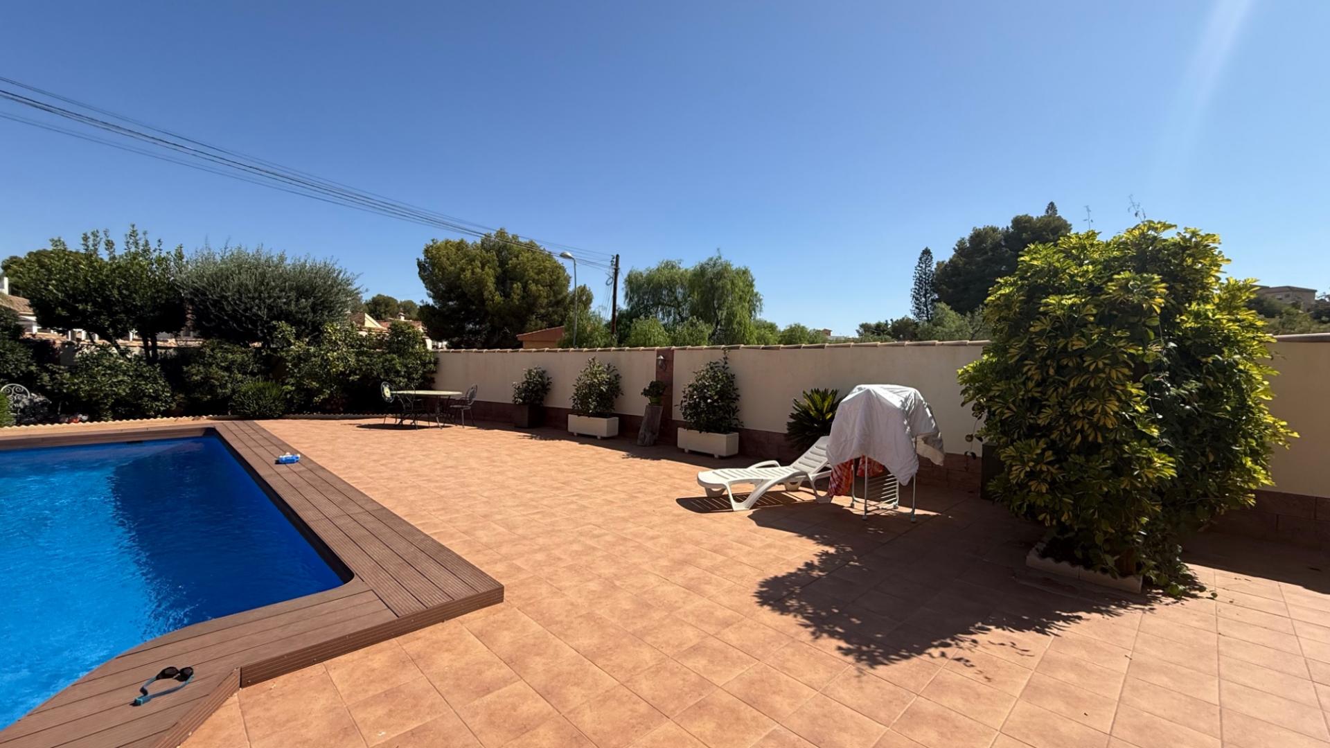 Villa met 7 Slaapkamers in Los Balcones - Los Altos del Edén, Torrevieja - Image 10