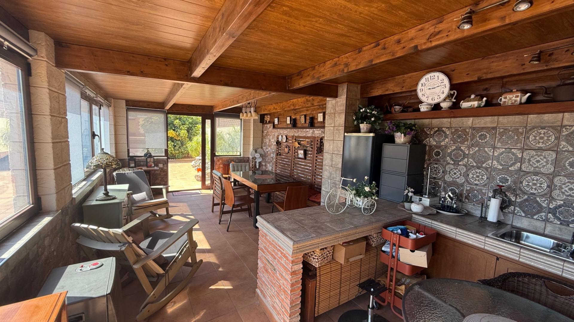 Villa met 7 Slaapkamers in Los Balcones - Los Altos del Edén, Torrevieja - Image 20