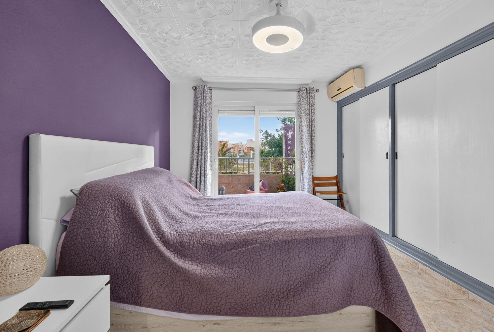 4-Bedroom Apartment in Acequion, Torrevieja - Image 10