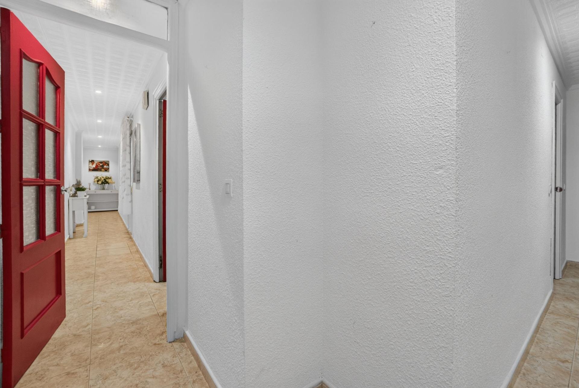 4-Bedroom Apartment in Acequion, Torrevieja - Image 15