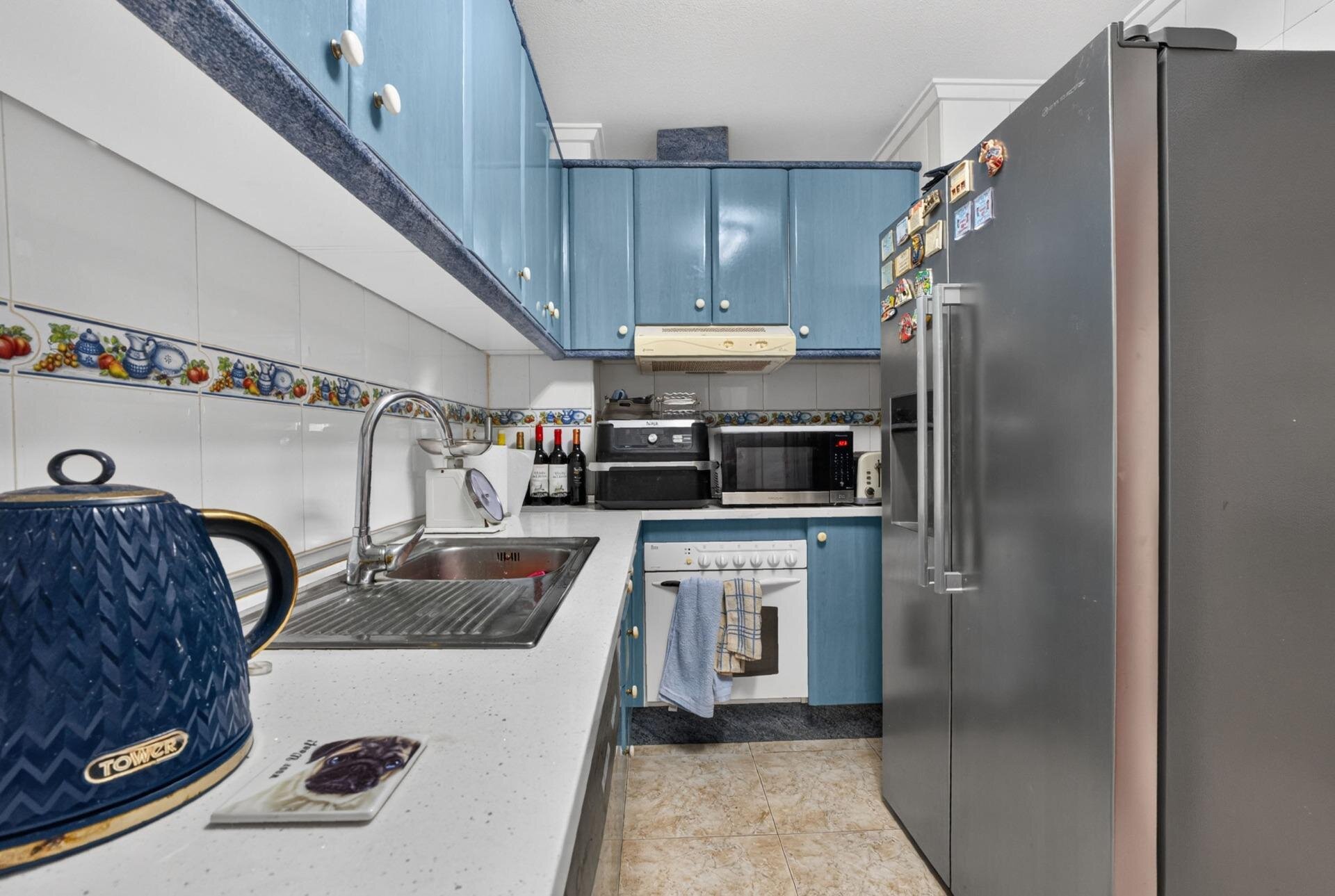 4-Bedroom Apartment in Acequion, Torrevieja - Image 21