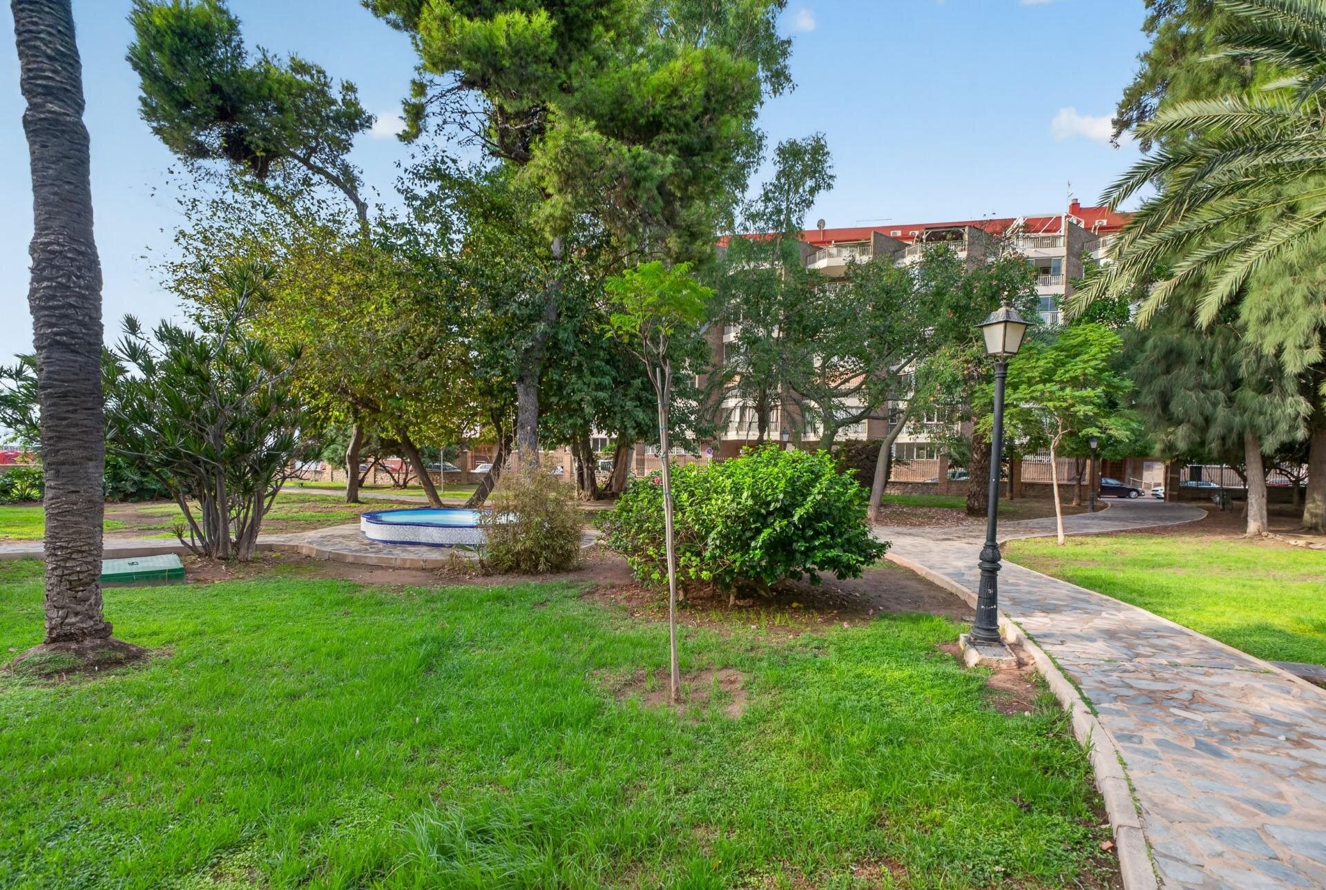 4-Bedroom Apartment in Acequion, Torrevieja - Image 28