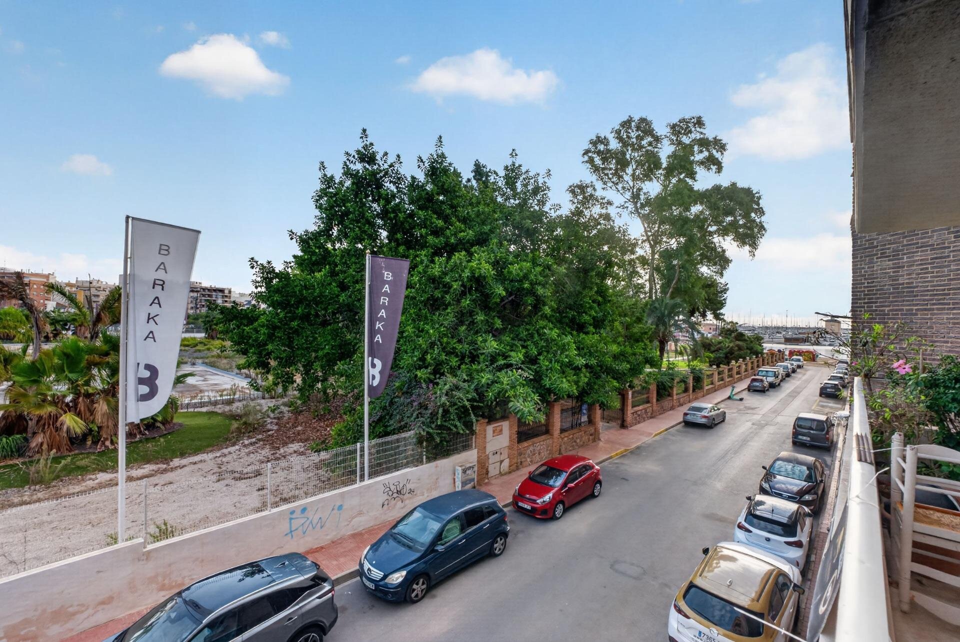 4-Bedroom Apartment in Acequion, Torrevieja - Image 9