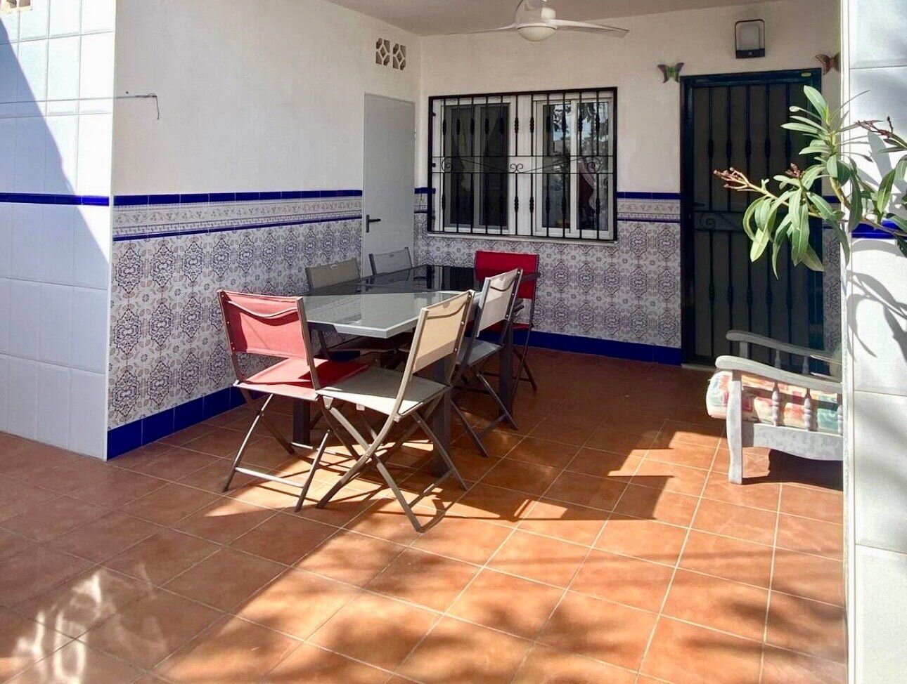 2-Bedroom House in Torrevieja, Torrevieja - Image 14