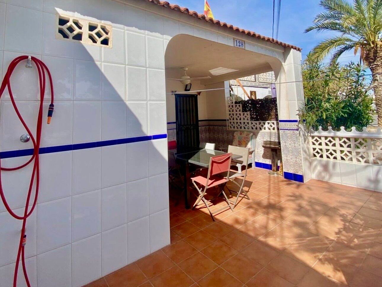 2-Bedroom House in Torrevieja, Torrevieja - Image 15