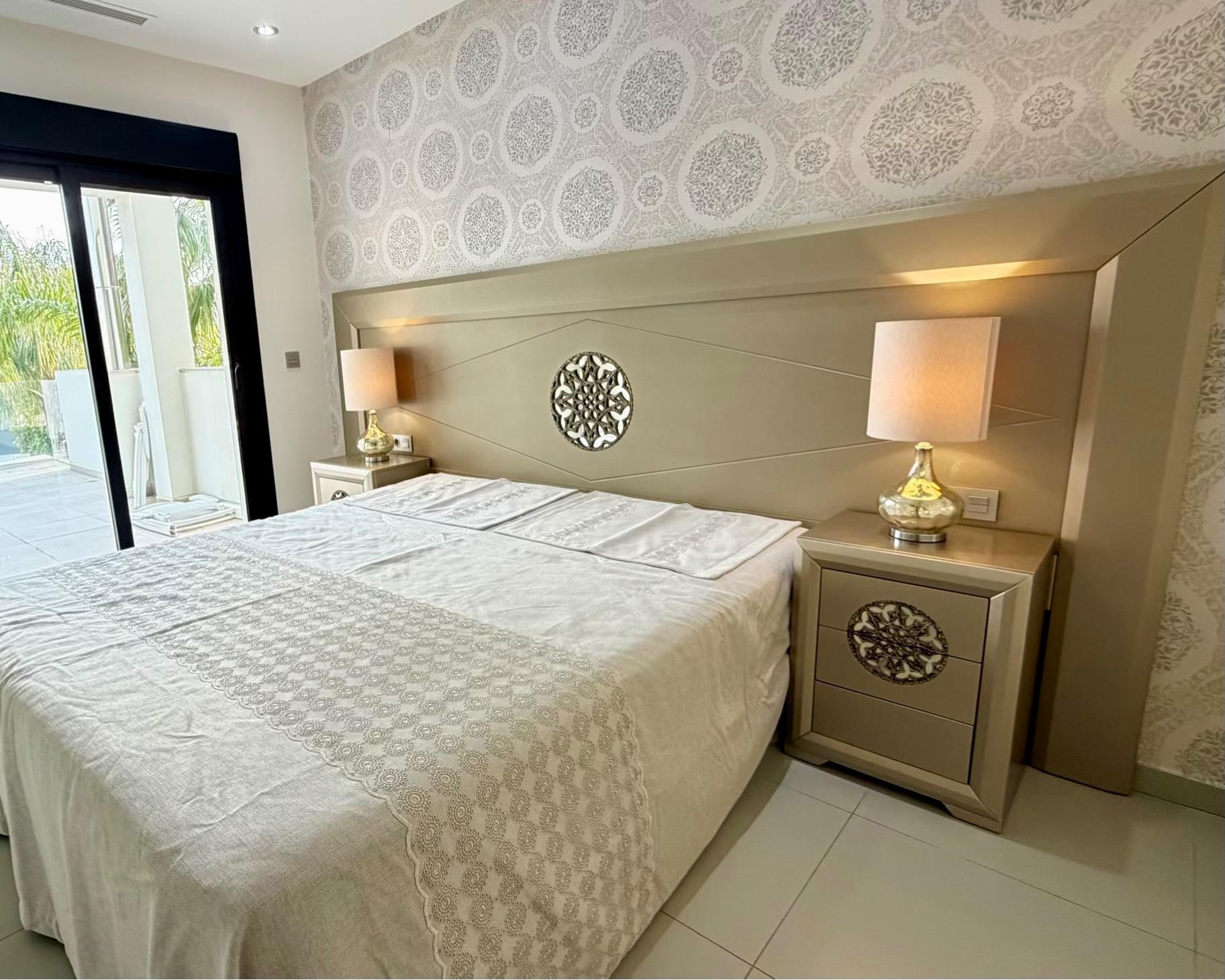 3-Bedroom Villa in Rojales - Image 18