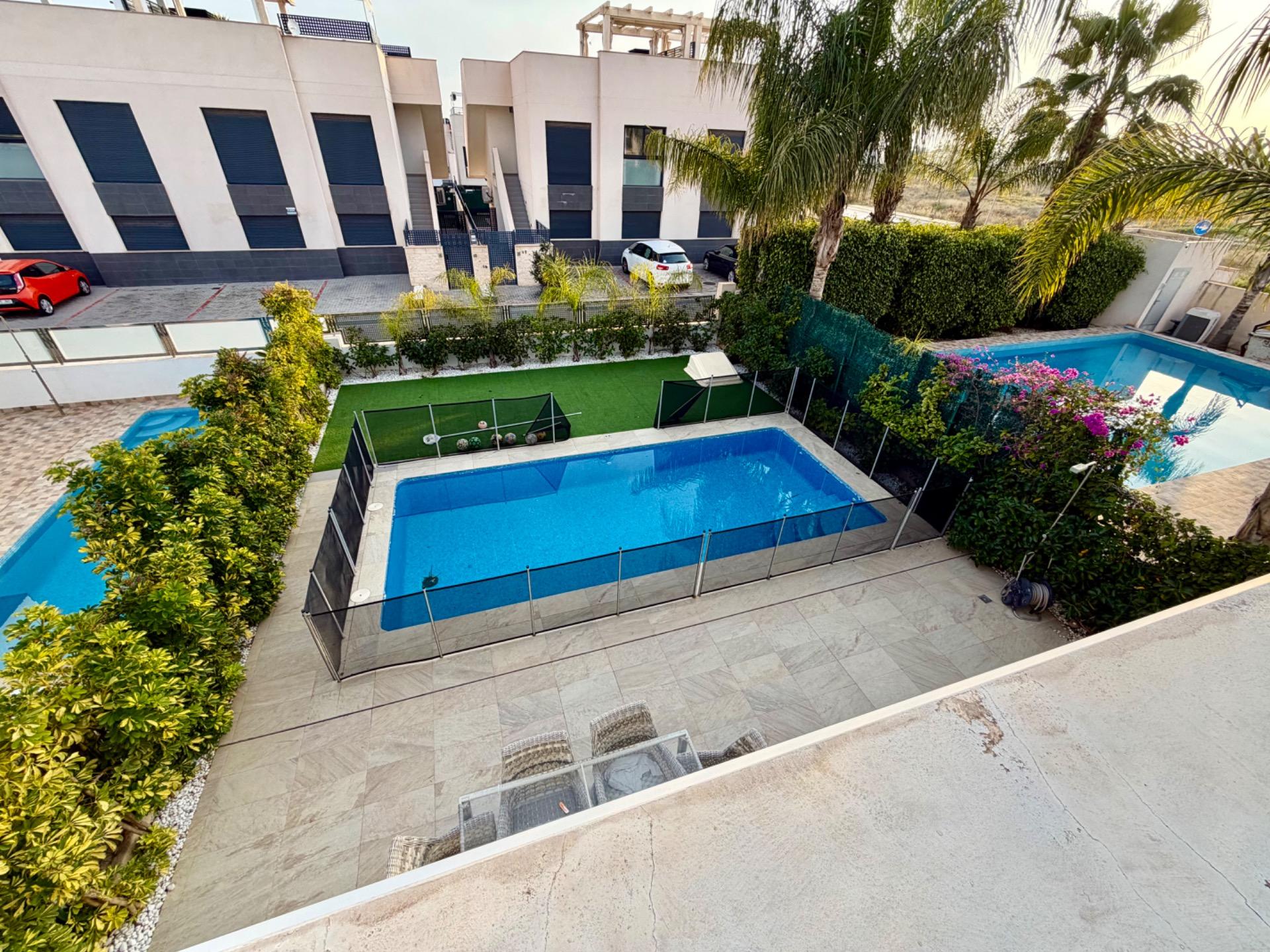 3-Bedroom Villa in Rojales - Image 20